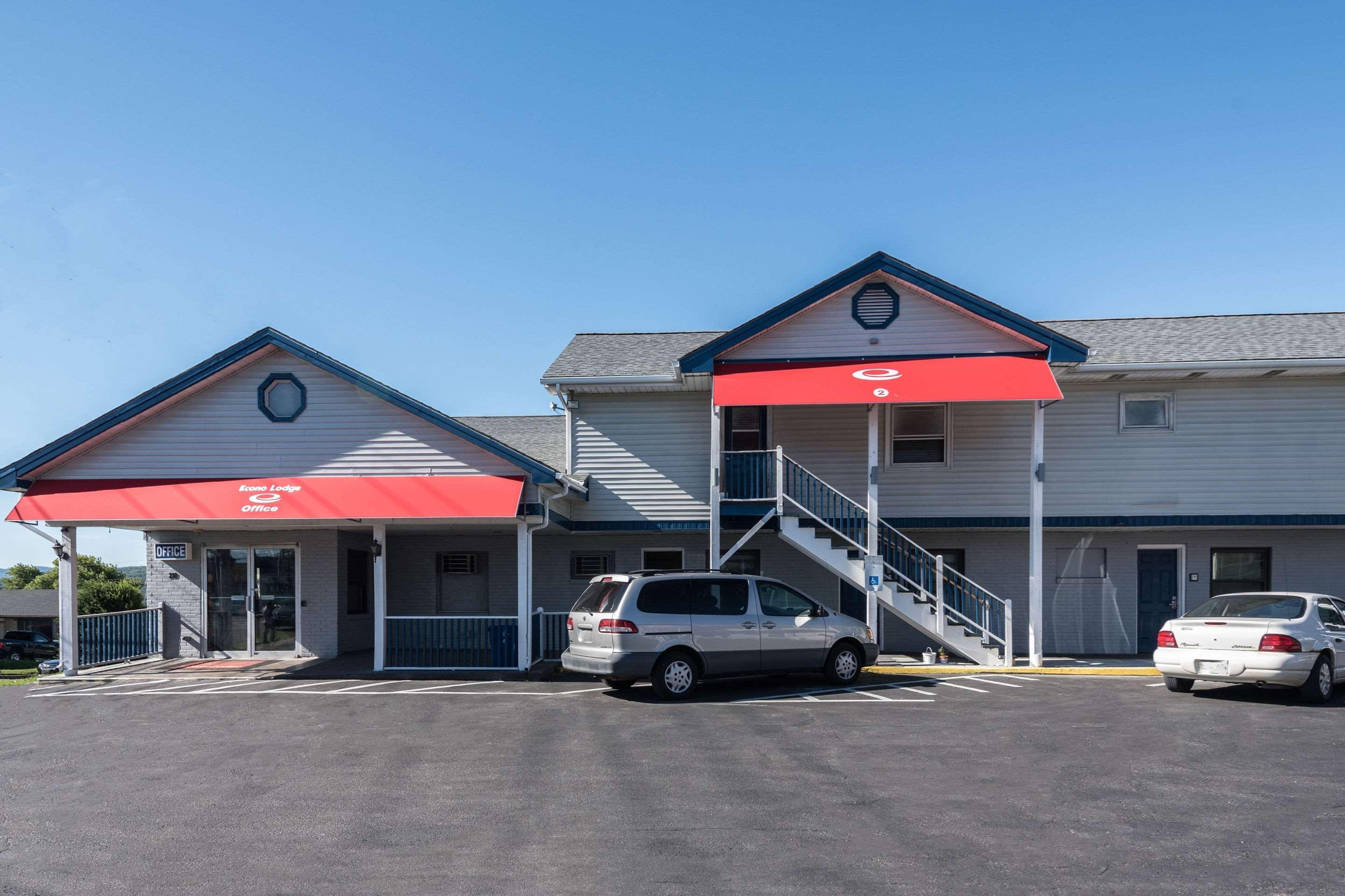 Econo Lodge Rutland City Near Hwy 7 מראה חיצוני תמונה