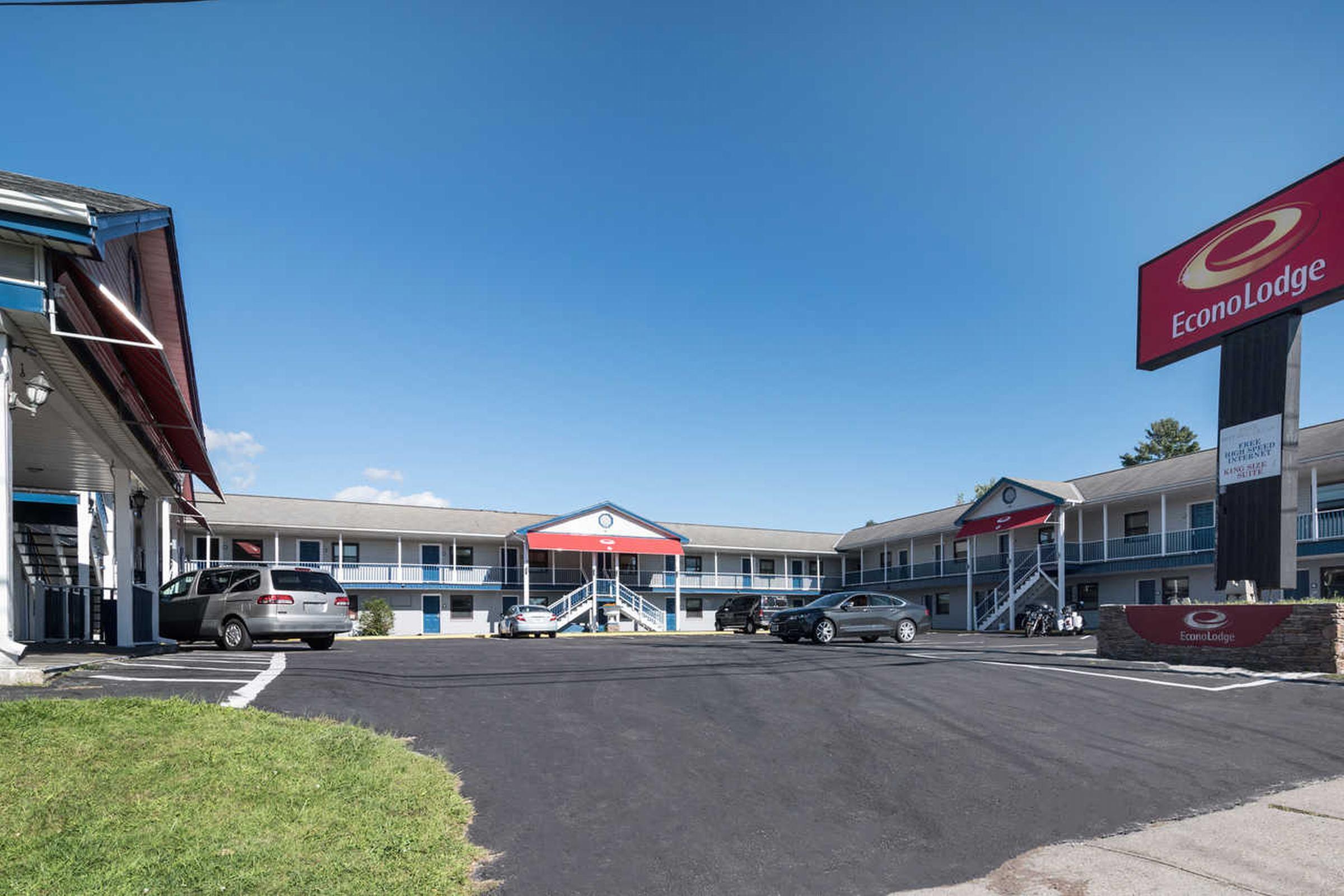 Econo Lodge Rutland City Near Hwy 7 מראה חיצוני תמונה