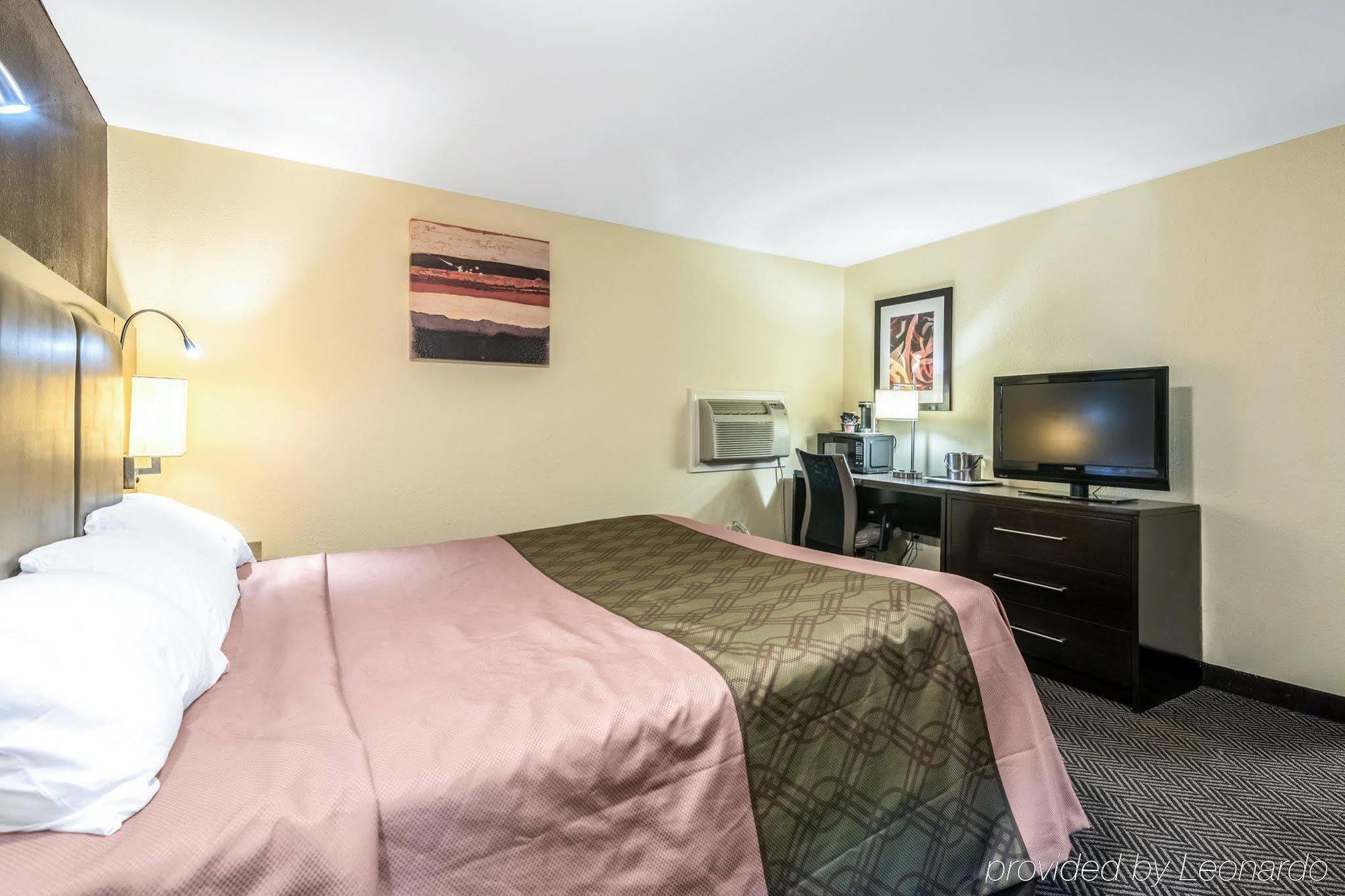 Econo Lodge Rutland City Near Hwy 7 מראה חיצוני תמונה