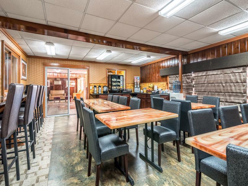 Econo Lodge Rutland City Near Hwy 7 מראה חיצוני תמונה