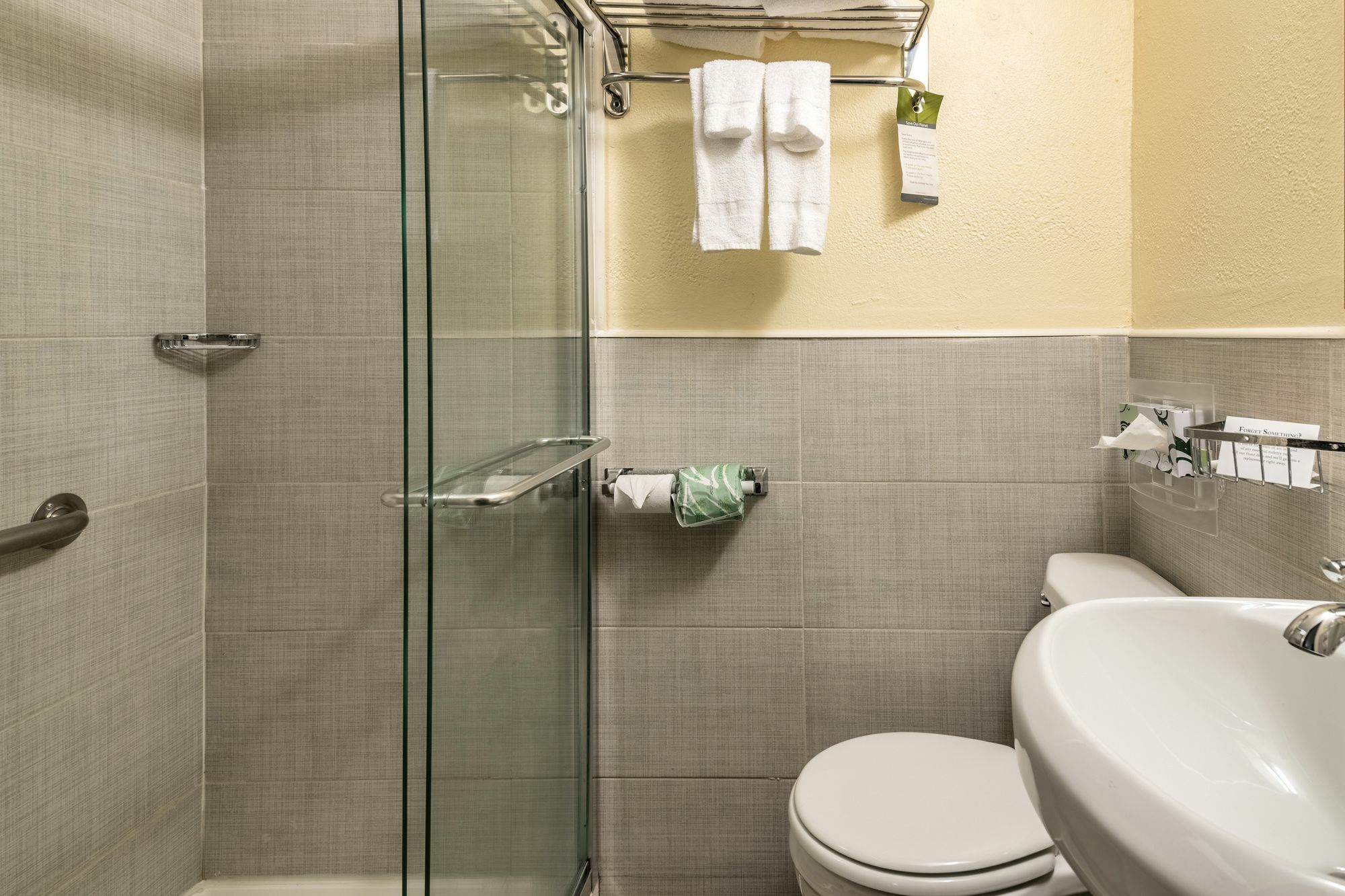 Econo Lodge Rutland City Near Hwy 7 מראה חיצוני תמונה